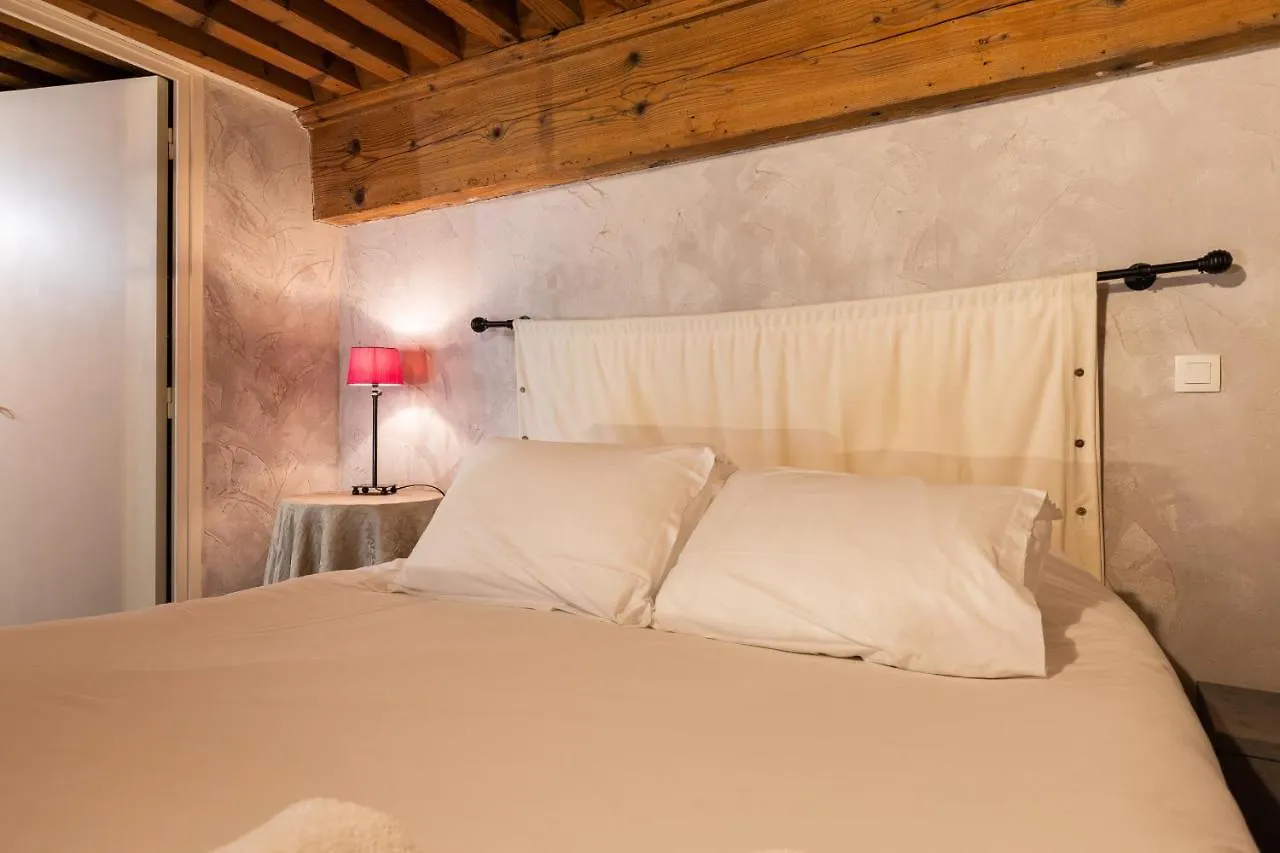 Dify Tour Rose Apartment Lyon