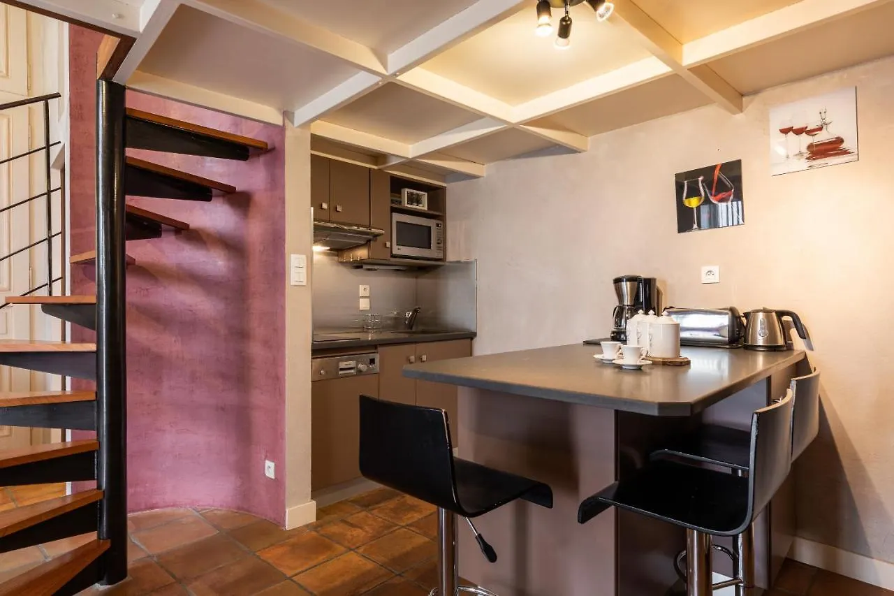 Dify Tour Rose Apartment Lyon