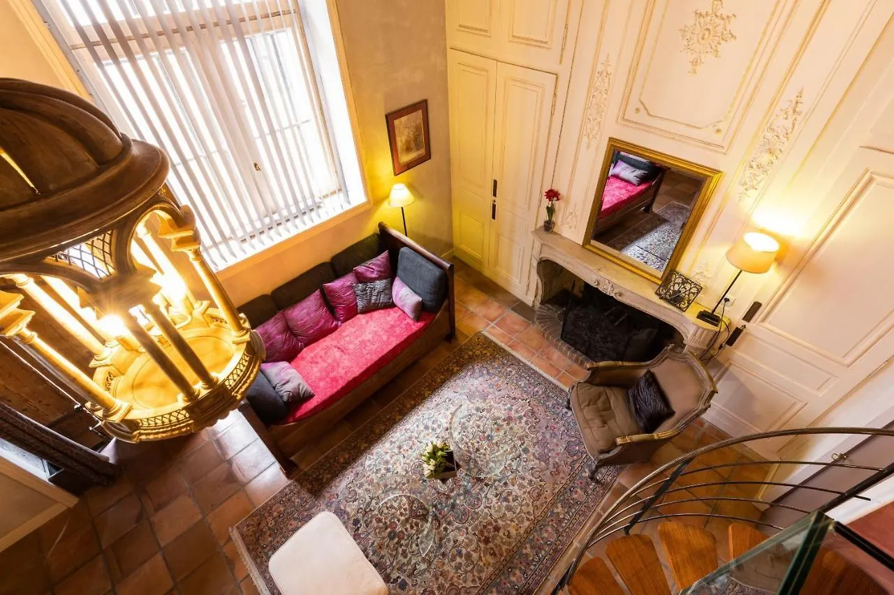 Dify Tour Rose Apartment Lyon